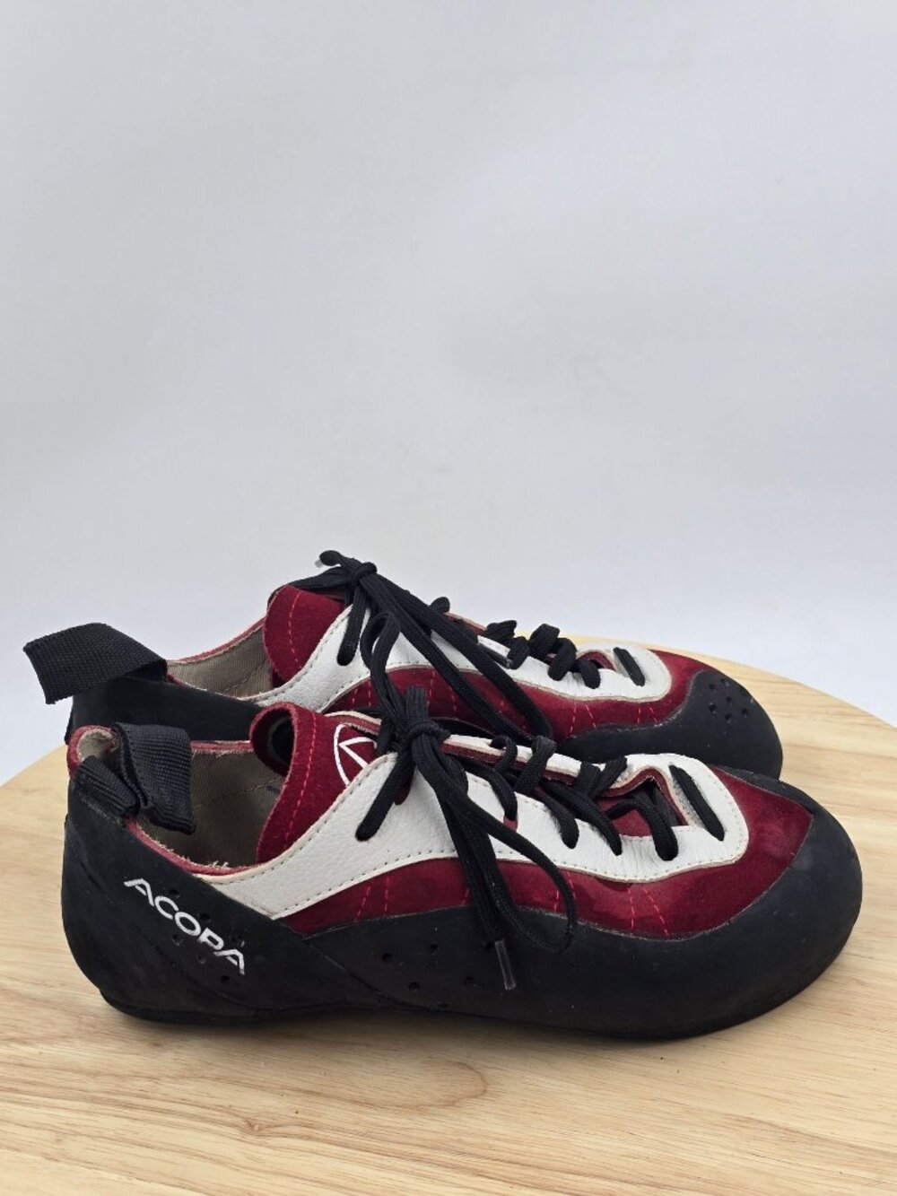 Acopa Spectre rock climbing shoes Mens sz 9 Womens sz 10
